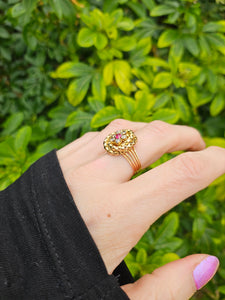 0762: Vintage 18ct Gold Ruby Diamonds Statement Ring- remarkable