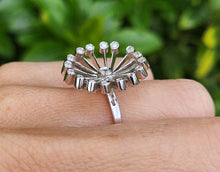 Load image into Gallery viewer, 0112: Vintage: 18ct White Gold &quot;Sunray&quot; Diamonds Fine Jewellery Set: Ring, Pendant, Necklace- Extraordinary
