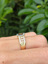 Load image into Gallery viewer, 2132: Vintage: 9ct Gold Blue Aquamarine 24 Natural Diamonds Cocktail Ring
