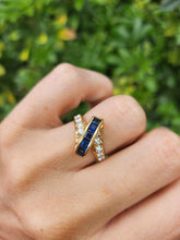 Load image into Gallery viewer, 6091 Vintage: Exquisite 18ct Gold Royal Blue Sapphires Diamonds (0.70ct) Cocktail Ring-Exceptional
