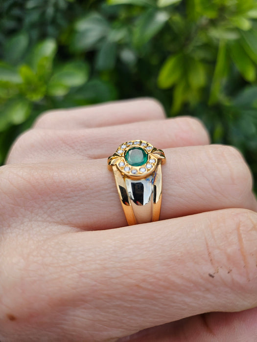6305 Vintage: 18ct Mixed Gold Emerald Diamonds Target Ring- total statement piece unisex