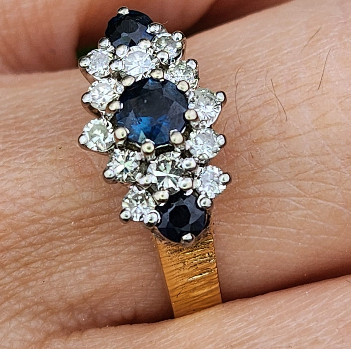 1802: Vintage: 18ct Gold French Blue Sapphirea Diamonds Trilogy Ring - a substantial sparkling beauty.