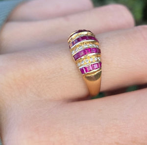 6214 Vintage: 18ct Gold Art Deco Style Rubies Diamonds Cocktail Ring