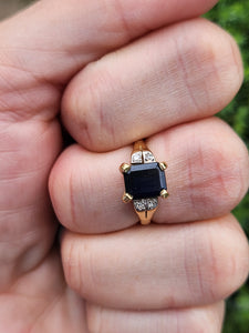6112: Vintage: 18ct Gold Emerald Cut Royal Blue Sapphire Diamonds Dress Ring- lovely symmetry