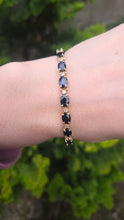 Cargar imagen en el visor de la galería, 2519- Vintage 14ct Gold 19 Blue Sapphires 19 Diamonds Bracelet (19cm)
