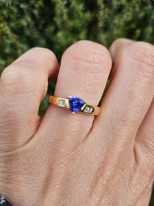 1399: Vintage; 18ct Gold Trillion-Cut Blue Tanzanite Diamonds Dress/Stacker Ring