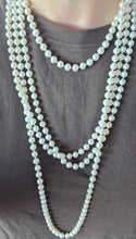 Cargar imagen en el visor de la galería, 2612 Vintage Tiffany &amp; Co Ziegfeld Freshwater Pearls Silver Necklace -Extra Long- 280cm
