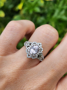 1781: Vintage: 9ct White Gold Pink Morganite Pave Natural Diamonds (0.75ct) Dress Ring- Sparkling beauty