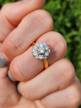 Load image into Gallery viewer, 1697:Vintage: 18ct Gold VS Clarity Natural Diamonds (0.91ct) Flowerhead Ring- very special
