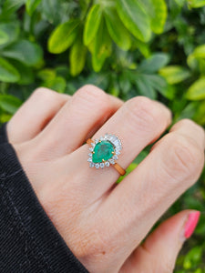 0911: Vintage: Exceptional 18ct Gold Emerald (1.25ct) Diamonds (0.56ct) Ring- Lush