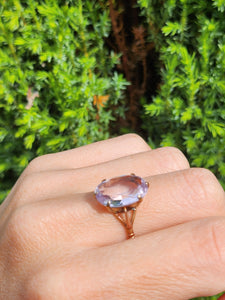 1567: Vintage: 9ct Gold Lilac Amethyst Solitaire- multi-faceted cut