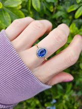 Load image into Gallery viewer, 0065: Vintage: 9ct Gold Persian Blue Sapphire Diamonds Dress Ring- lovely cut and colour
