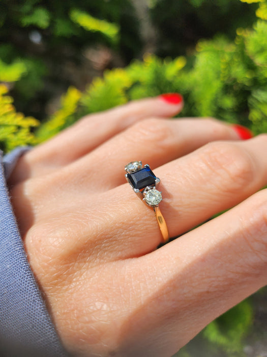 1598 Vintage: 18ct Yellow Gold & Platinum Sapphire & Diamond Three Stone Ring