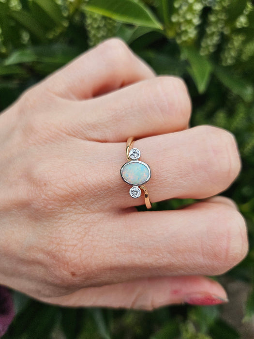 1102: Vintage; 18ct Gold White Opal Twin Diamonds Dress Ring- cute, colourful, sparkling