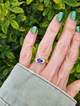 Load image into Gallery viewer, 0543: Vintage: 18ct Gold Deep Violet Blue Pear Cut Tanzanite Diamond&#39;s Ring- cool eye candy
