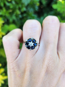 7631:Vintage Exceptional; 18ct White Gold French Blue Sapphires 7 Diamonds Flower Head Ring- beautiful sparkling symmetry