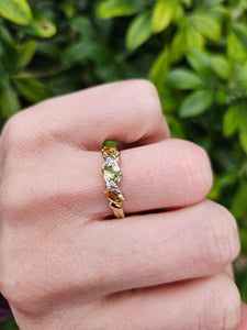 0471: Vintage 9ct Gold Peridot, Citrines, Diamonds Dress Ring- Lovely