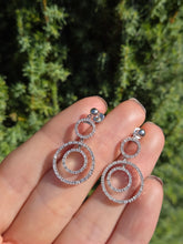 Cargar imagen en el visor de la galería, 2176: Vintage: 9ct Gold 100 Natural Diamonds Drop/Dangle Earrings
