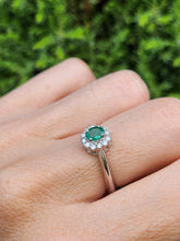 Load image into Gallery viewer, 0437: Vintage: 18ct White Gold Emerald 12 Diamonds Ring- crisp, clean eye candy,
