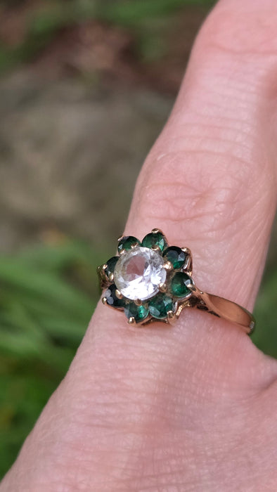 3189 Vintage: 9ct Yellow Gold Green Diopside & White Spinel Cluster Ring — From 1973