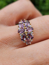 Cargar imagen en el visor de la galería, 1757:   Vintage; 9ct Gold Lilac Amethysts Diamonds Cluster Ring

