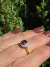 Cargar imagen en el visor de la galería, 6162: Vintage: 18ct Gold Platinum Garnet Diamonds Target Ring- a fine example
