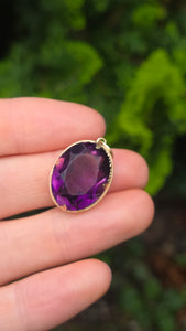 2334 Vintage Heavy 9ct Amethyst Oval Pendanmt