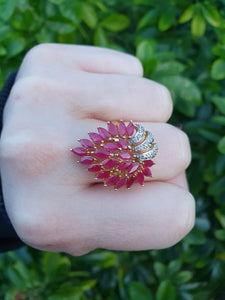 7122:  Vintage: 18ct Gold Rubies (4ct) Diamonds Statement Cocktail Ring- FAB- Outrageous