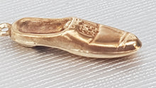 Load image into Gallery viewer, 9ct Gold Charm- Delightful &amp; Lovely Detailed Gold Shoe Charm - Superb condition
