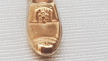 Load image into Gallery viewer, 9ct Gold Charm- Delightful &amp; Lovely Detailed Gold Shoe Charm - Superb condition
