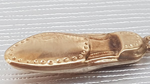 9ct Gold Charm- Delightful & Lovely Detailed Gold Shoe Charm - Superb condition