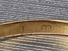 Cargar imagen en el visor de la galería, 3175: Antiguo: Anillo de oro de 15 quilates Anillo de barco con rubíes y diamantes en pasta - excelente
