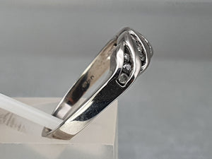 2887: Vintage: 9ct White Gold 12 brilliant cut diamonds Wave Ring- crisp and sparkling