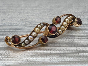 Antique - 9ct Gold Rich Red Garnets & Seed Pearl Pin Brooch - old, cute & pretty