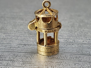 Vintage (1975) Heavy (2.9g) 9ct Gold Night Lantern Pendant/Charm- lovely detail