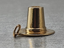 Load image into Gallery viewer, Vintage (1966) Heavy 9ct Gold Top Hat Pendant/Charm - 55 years old &amp; FAB
