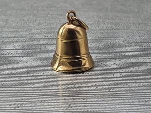 Vintage - 9ct Gold Bell Charm - great condition & seems familiar