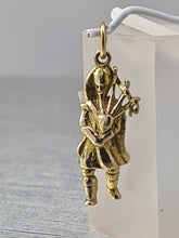 Load image into Gallery viewer, Vintage (1965) Heavy (3.3g) 9ct Gold Kilted Bagpipe Player Pendant/Charm
