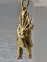 Load image into Gallery viewer, Vintage (1965) Heavy (3.3g) 9ct Gold Kilted Bagpipe Player Pendant/Charm
