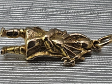 Load image into Gallery viewer, Vintage (1965) Heavy (3.3g) 9ct Gold Kilted Bagpipe Player Pendant/Charm
