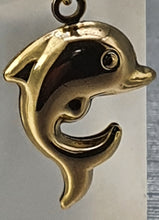 Load image into Gallery viewer, 1984:Vintage: Cute Dolphin Charm in 9ct Gold (1g) nice weight lovely condition
