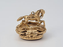 Load image into Gallery viewer, 6005 Vintage (1967)  9ct Gold Red Onyx Horse Pendant/Fob – 16 grams- 58 years old
