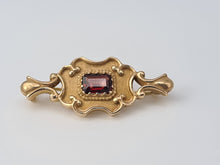 Load image into Gallery viewer, Vintage/Antique 9ct Gold Emerald Cut Garnet Pin Brooch- Old and beautiful
