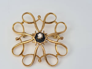 4105: Vintage: (1968) Brilliant round Cut Diamond Swirl Brooch- 55 years old lovely symmetry