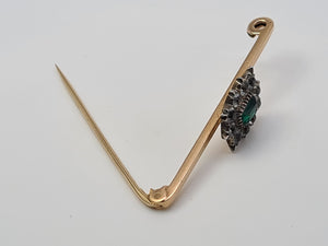 Antique: 9ct Gold Emerald Simulated Diamonds Pin Brooch - nice weight, excellent condition