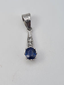 9ct White Gold large Blue Sapphire Brilliant Diamonds Pendant - superb condition