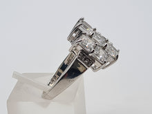 Load image into Gallery viewer, 4551: Vintage: 9ct White Gold Natural Zircons Diamonds Cocktail Ring- crisp, clean, sparkling
