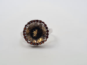 4558:Vintage: 9ct White Gold Smokey Quartz Garnets Halo- lovely combination- nice weight