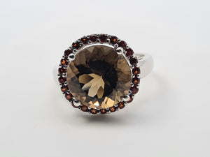 4558:Vintage: 9ct White Gold Smokey Quartz Garnets Halo- lovely combination- nice weight