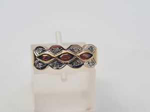 4658: Vintage; 9ct Gold Geometric Set Garnets Round Cut Diamonds Dress ring- lovely symmetry ,nice weight